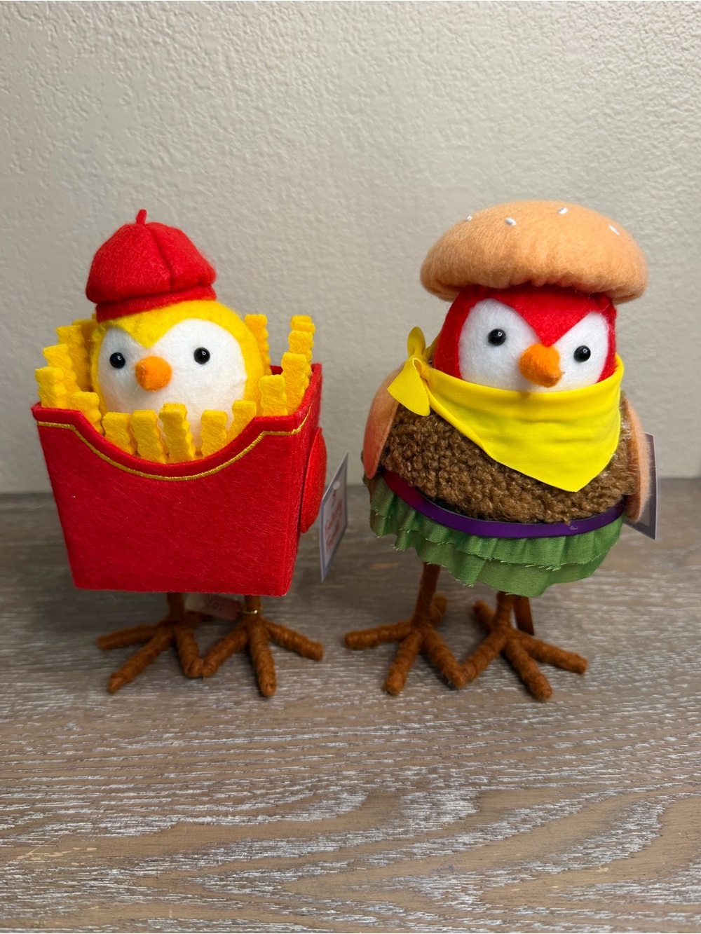 Target Bullseye Featherly Friends SET OF 2 Summer French Fry & Burger Birds